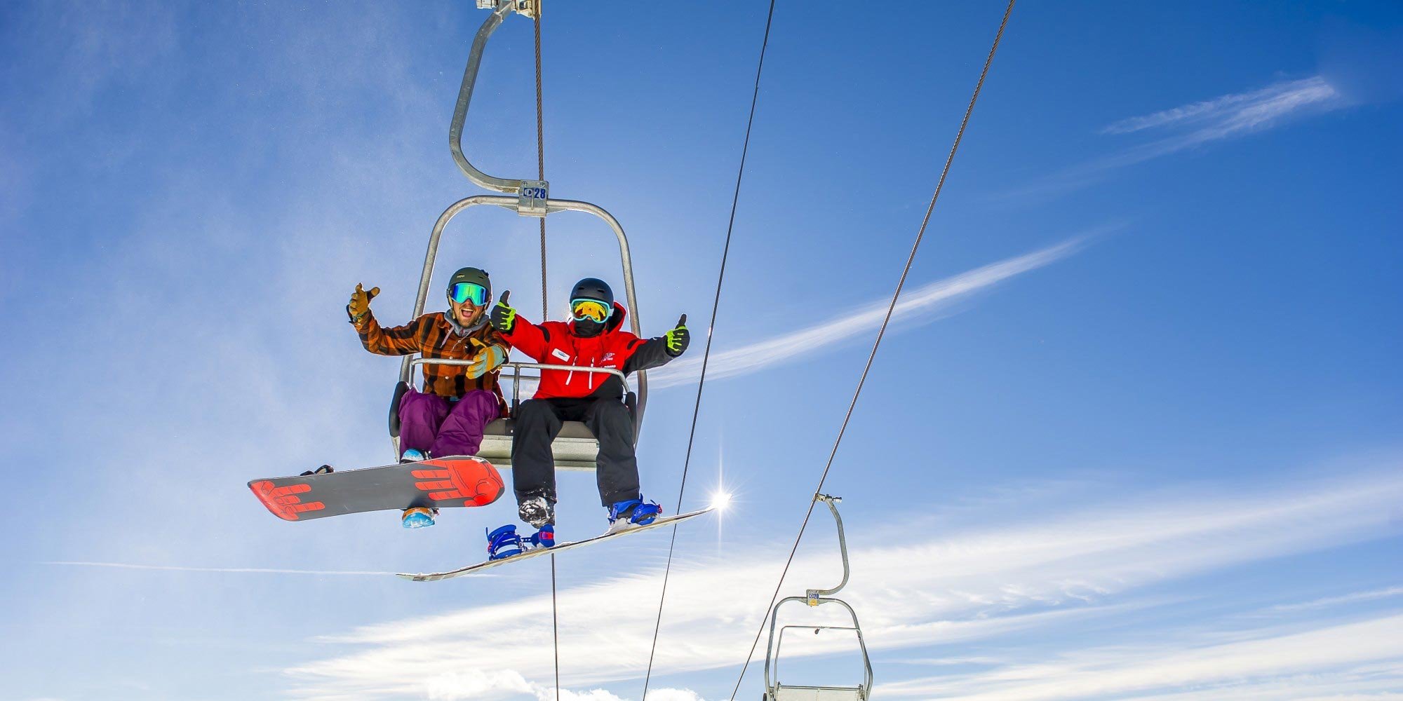 Snowboarders-on-chair-lift-SM